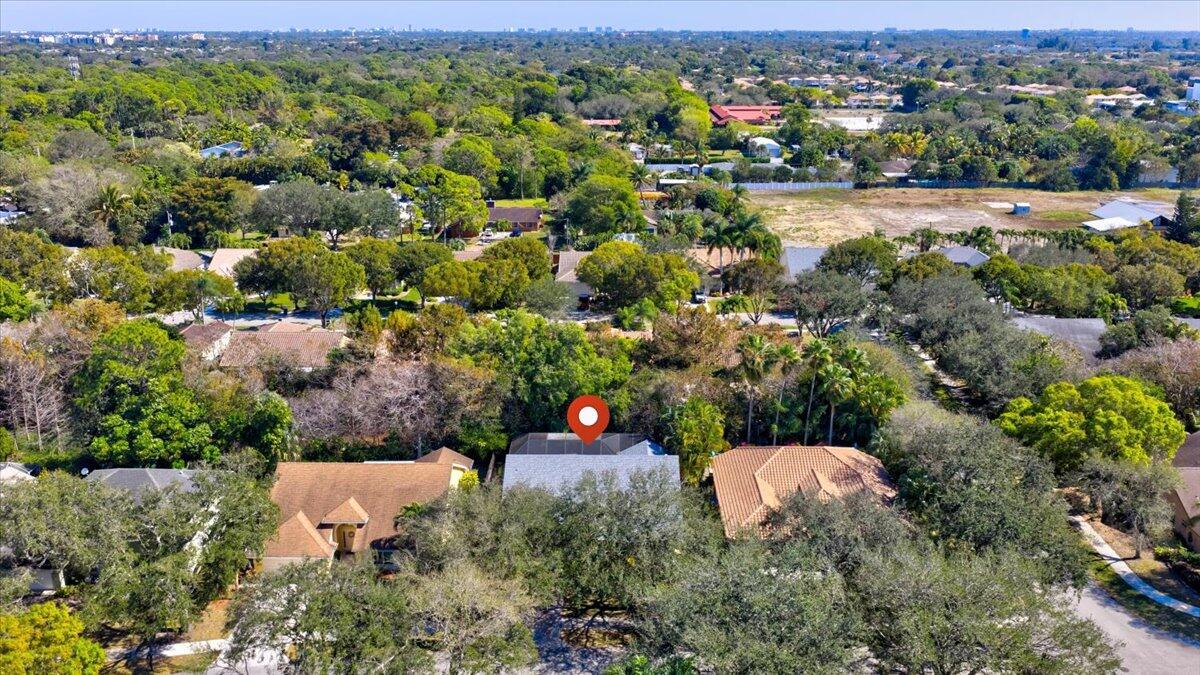 SABAL PINES - Residential