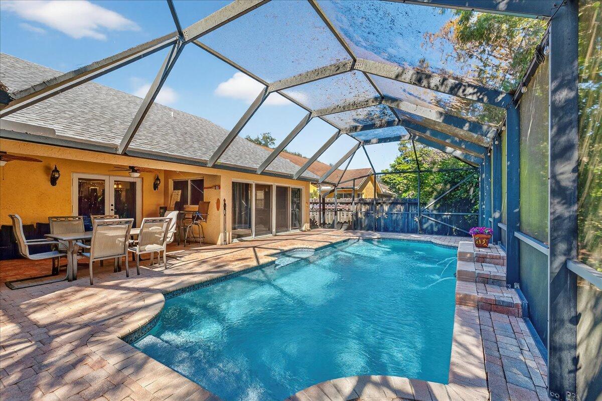 SABAL PINES - Residential