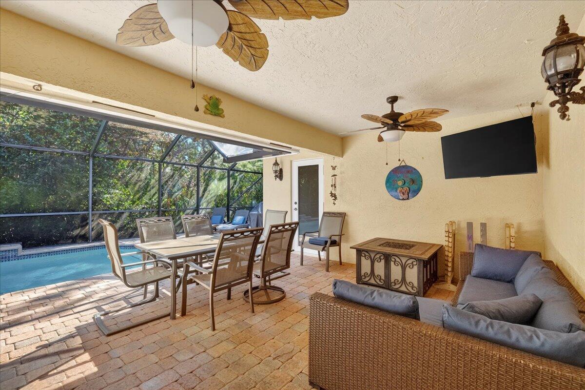 SABAL PINES - Residential