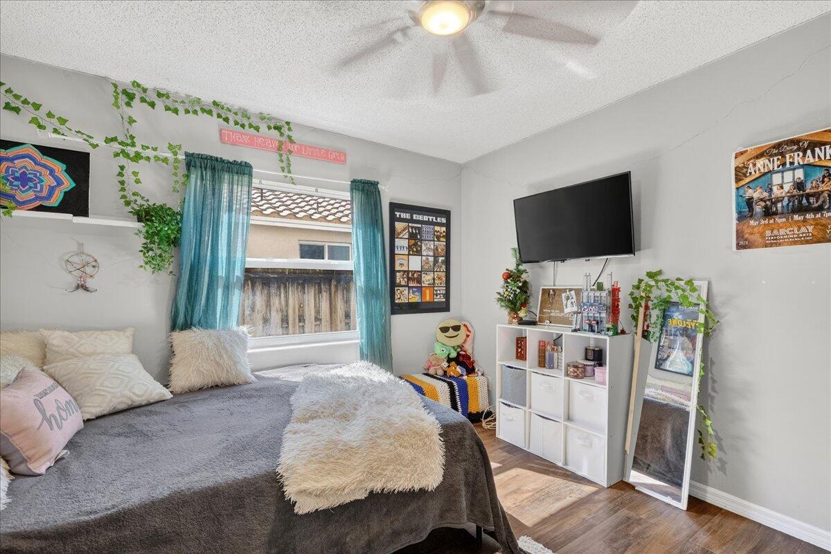 SABAL PINES - Residential