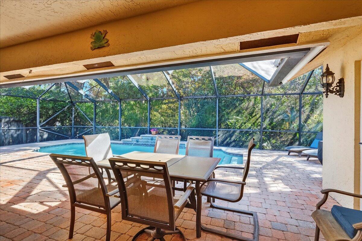 SABAL PINES - Residential