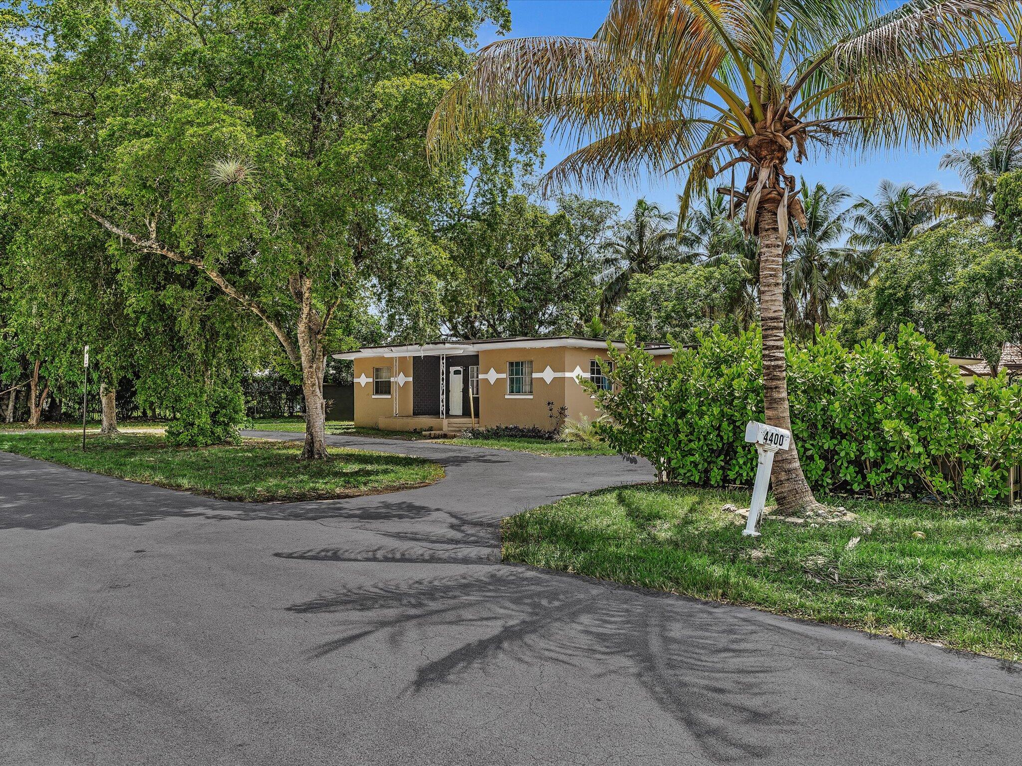 4400 W BROWARD Boulevard