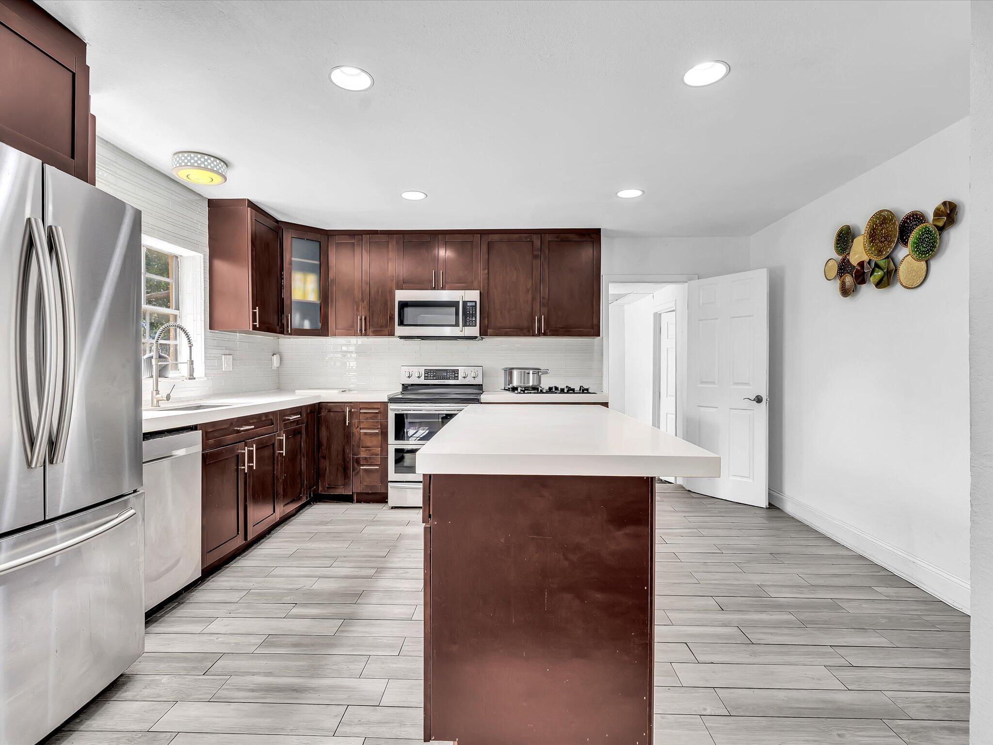 4400 W BROWARD Boulevard