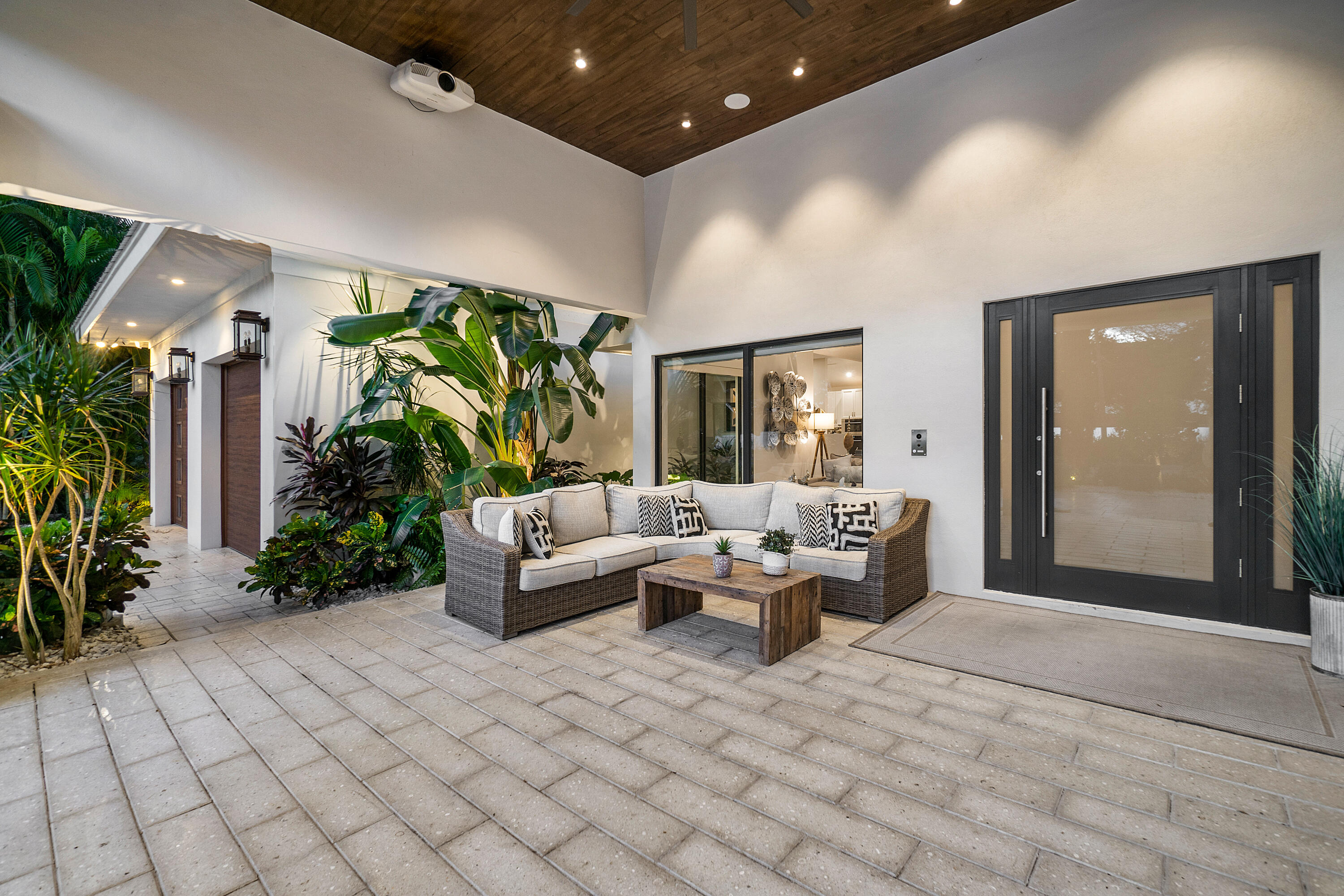 LAKE IDA GARDENS AMENDED PL - Residential Lease