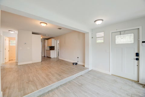 Tiny photo for 2633 NE 16TH Avenue, Pompano Beach, FL 33064 (MLS # B26086534)