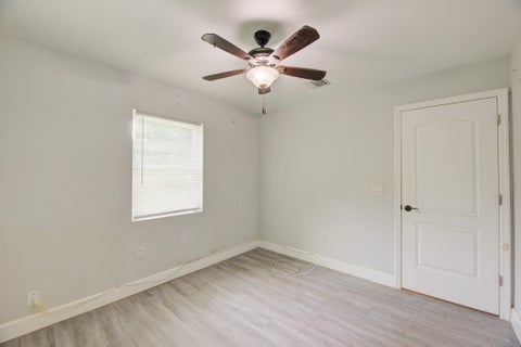 Tiny photo for 2633 NE 16TH Avenue, Pompano Beach, FL 33064 (MLS # B26086534)
