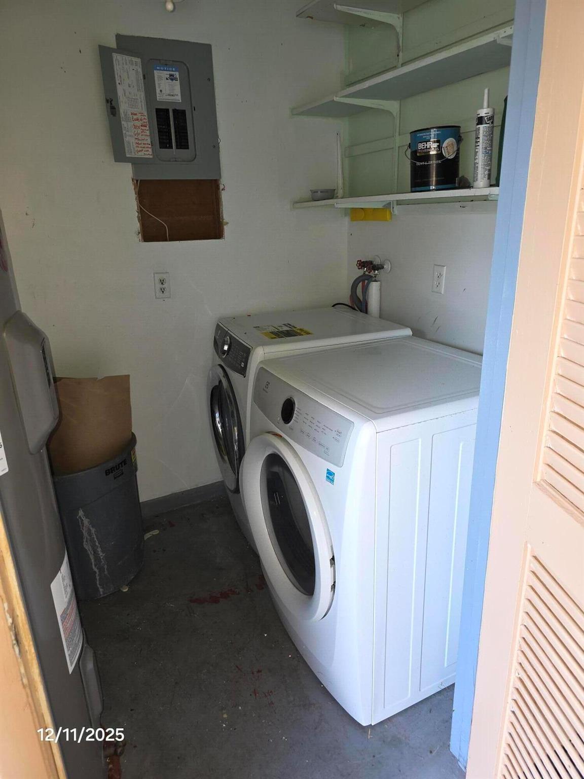 COUNTRY MANORS CONDO - Residential