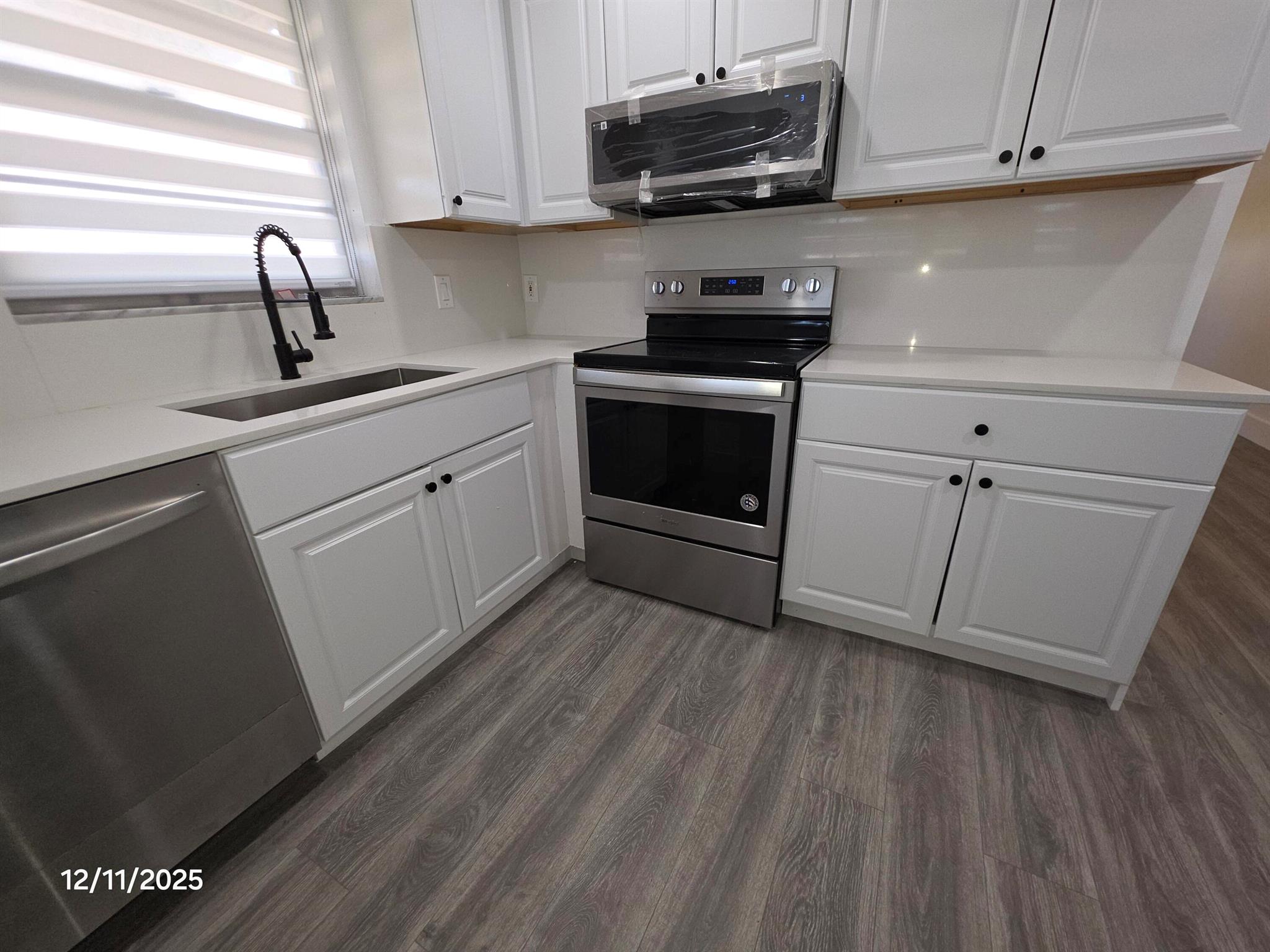 COUNTRY MANORS CONDO - Residential