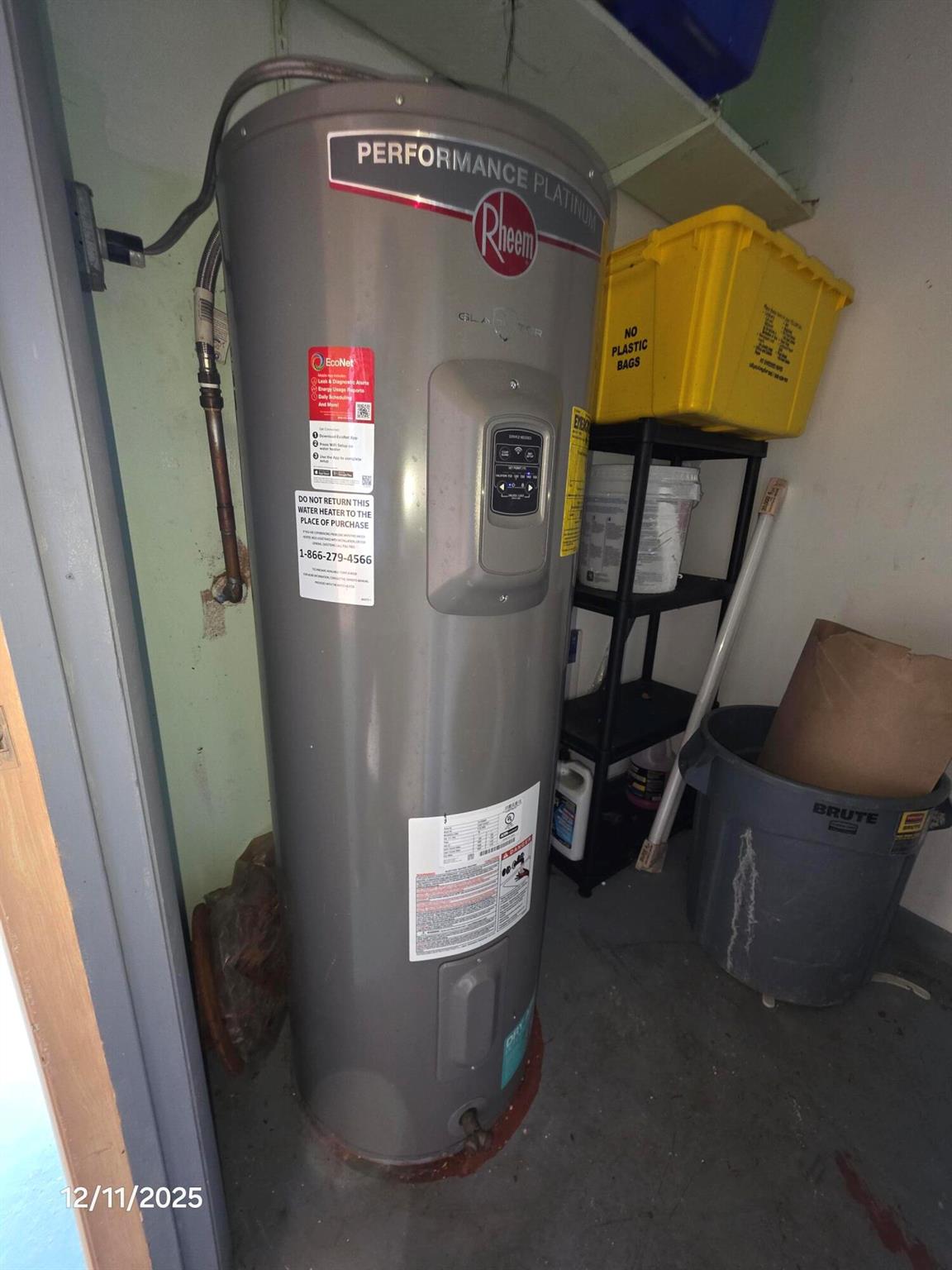 COUNTRY MANORS CONDO - Residential