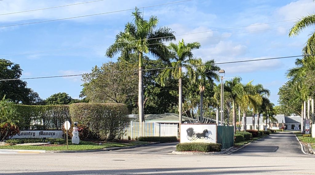 Photo of 718 Whippoorwill Lane, Delray Beach, FL 33445 (MLS # R11147654)