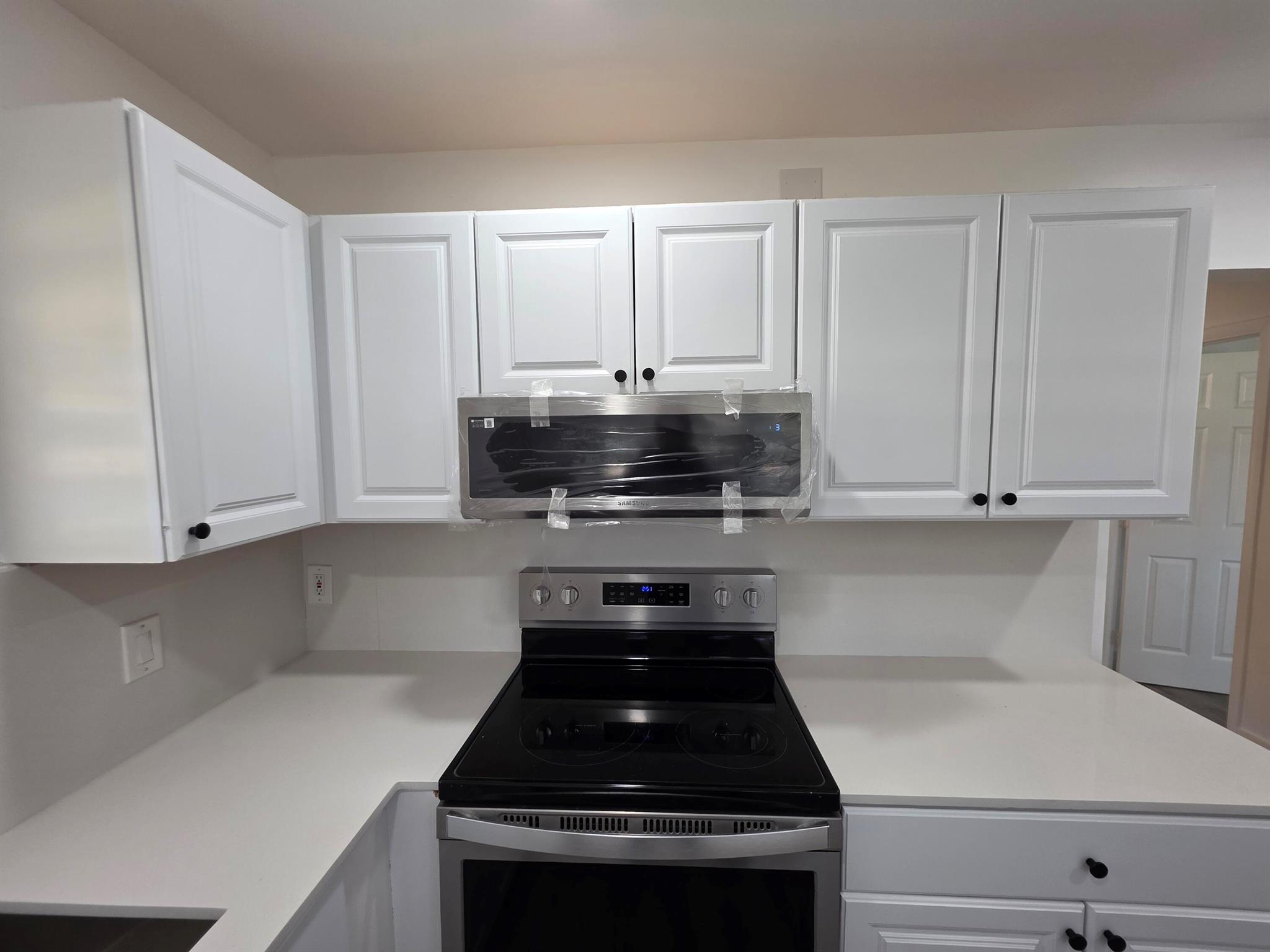 COUNTRY MANORS CONDO - Residential