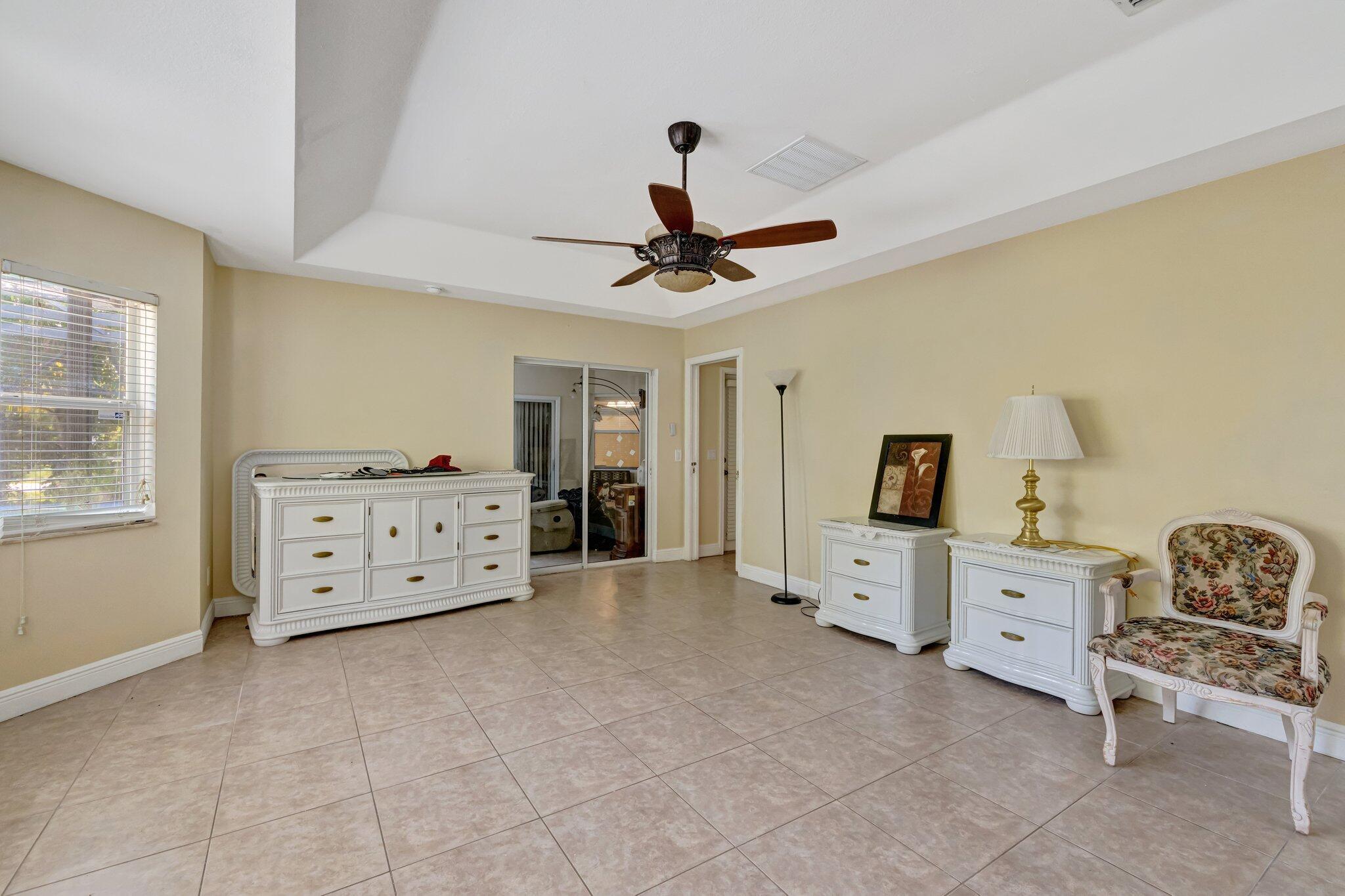 PORT ST LUCIE SECTION 19 - Residential Lease