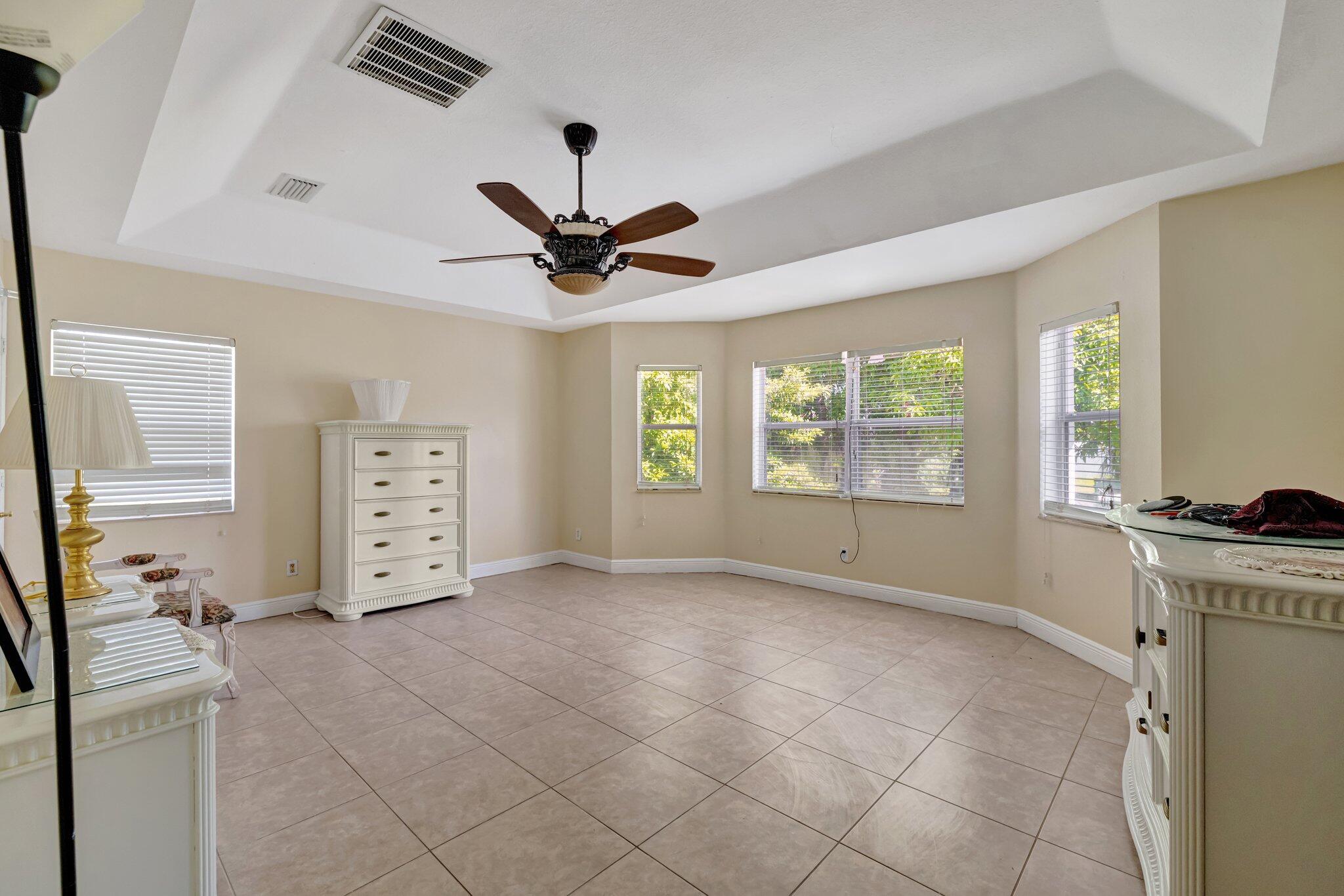 PORT ST LUCIE SECTION 19 - Residential Lease
