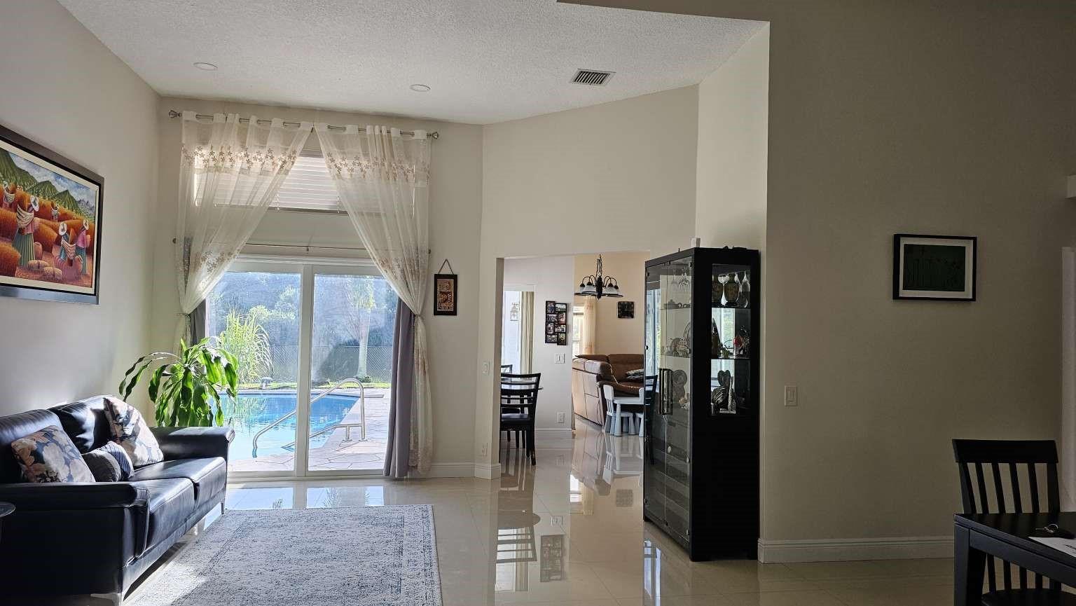 FOREST RIDGE SINGLE FAMIL - Residential