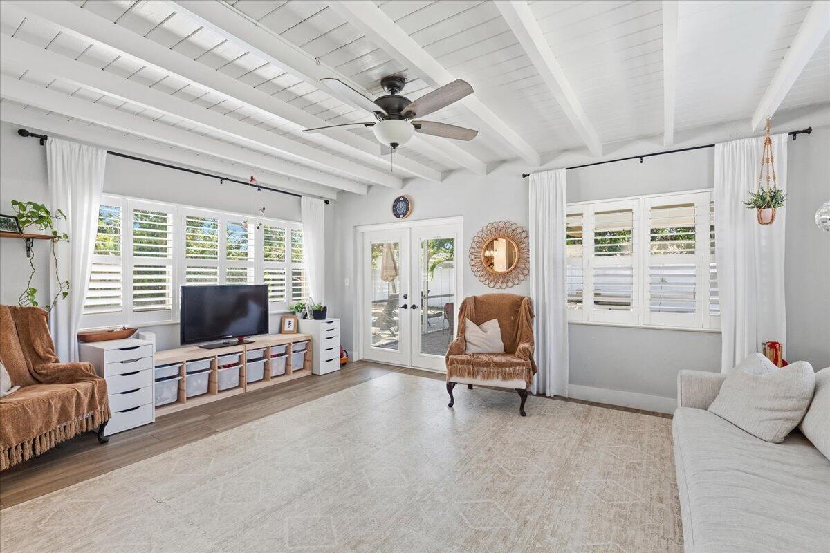 LIGHTHOUSE POINT 6TH SEC - Residential