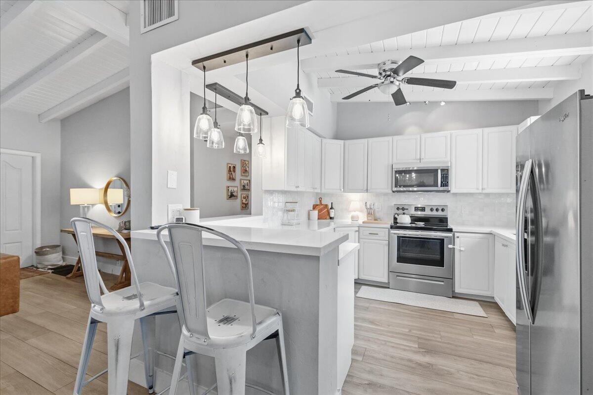 LIGHTHOUSE POINT 6TH SEC - Residential