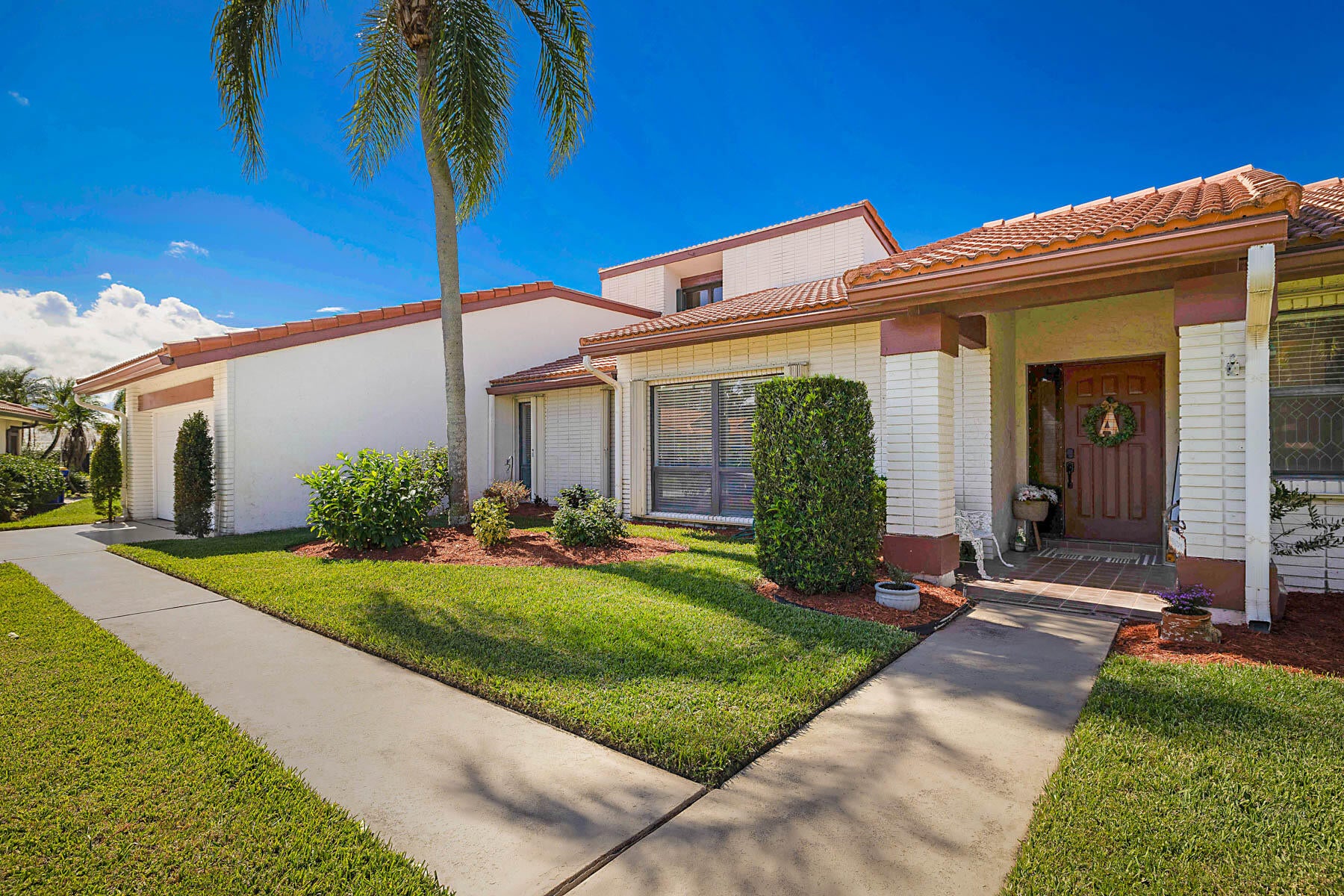 2458 SW HERONWOOD Road