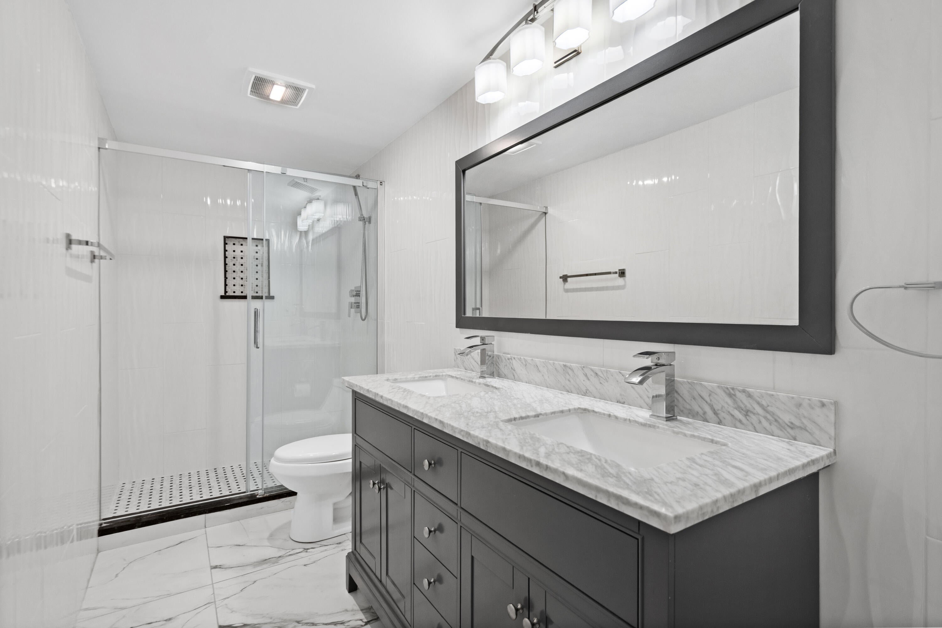 10102 S Ocean Drive 705A