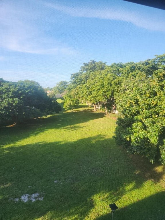 613 S State Road 7 3E