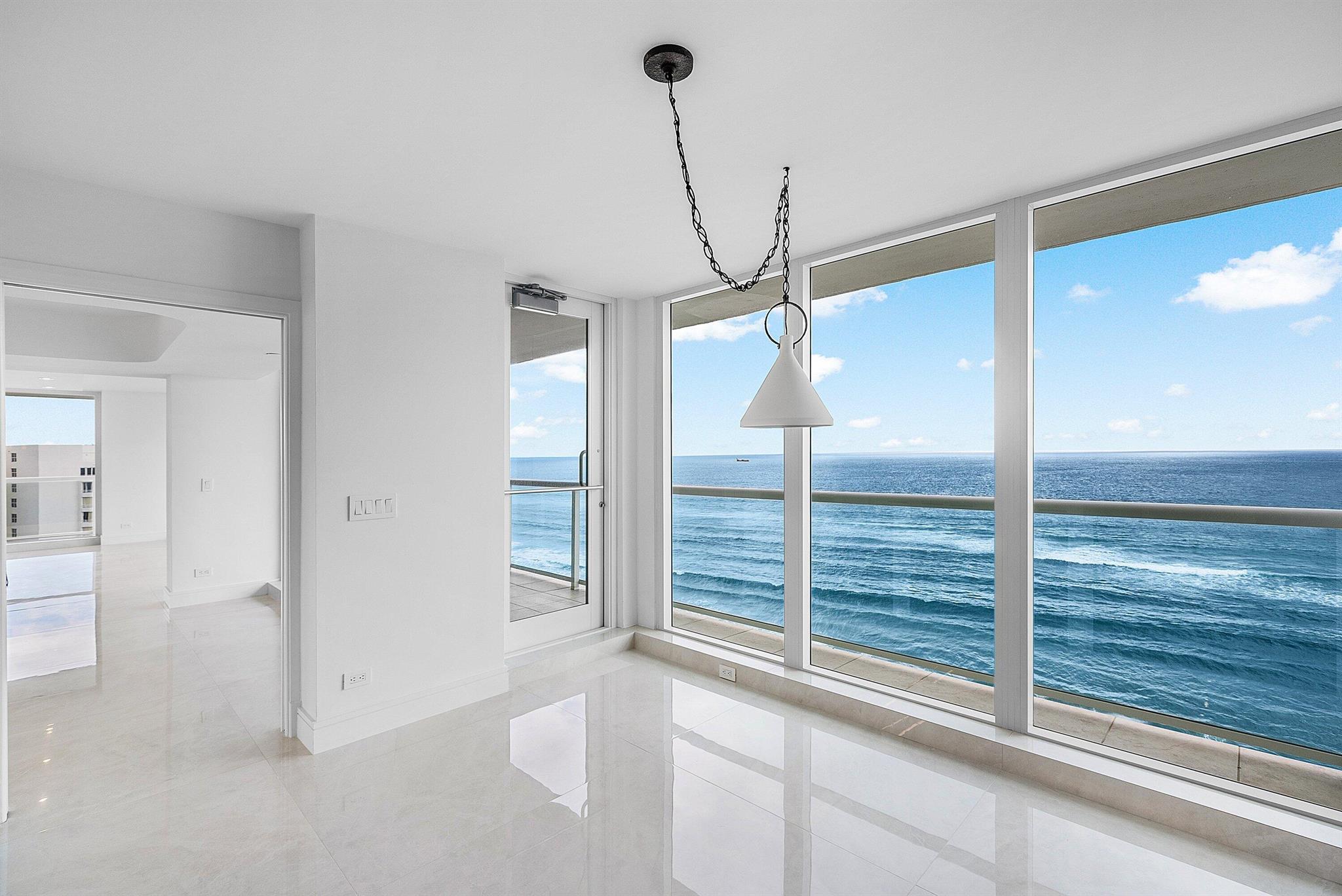 VILLA NOVA - Residential Lease