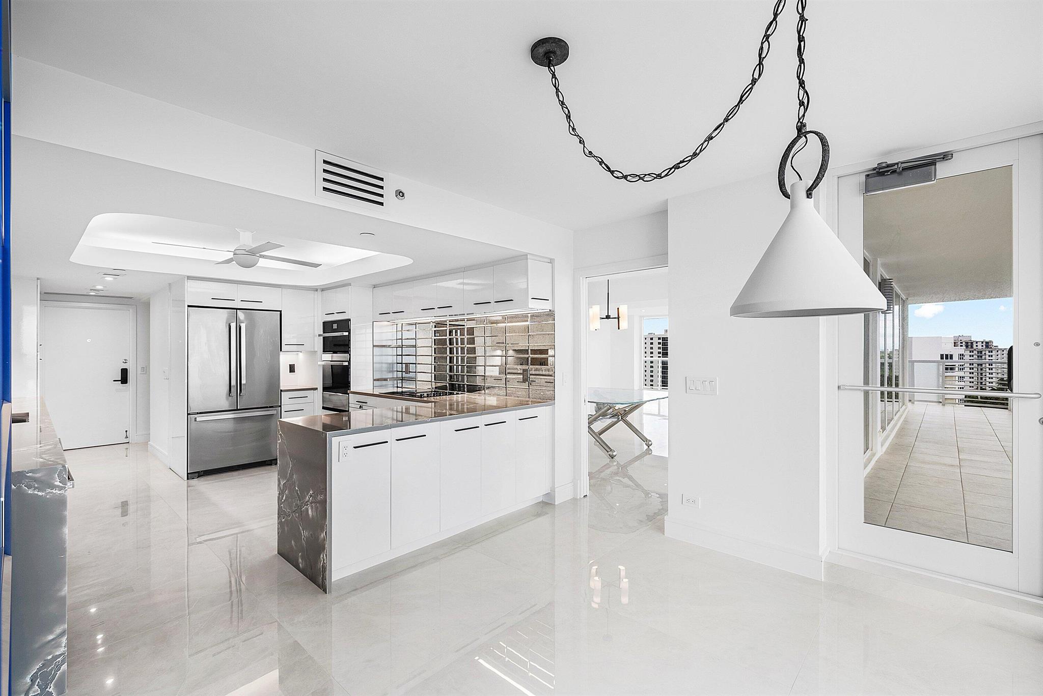 VILLA NOVA - Residential Lease