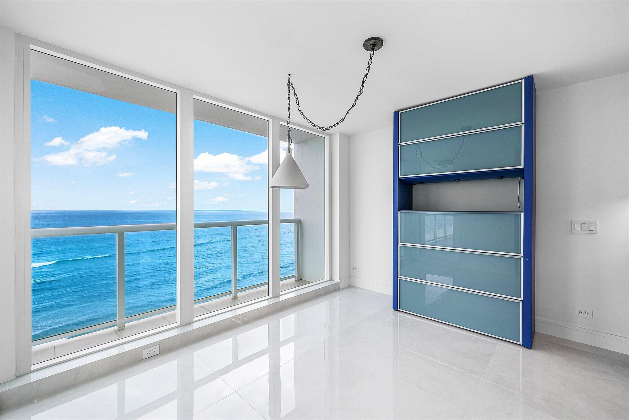 VILLA NOVA - Residential Lease