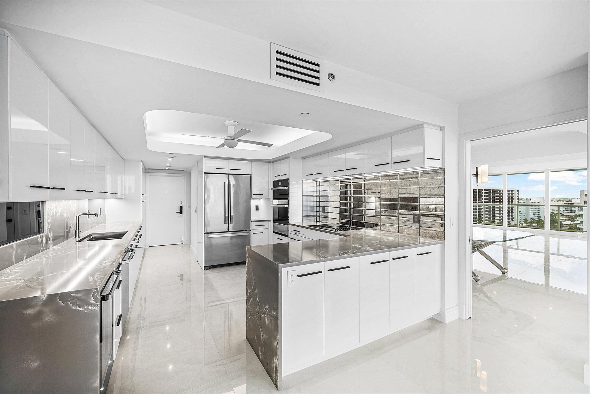 VILLA NOVA - Residential Lease