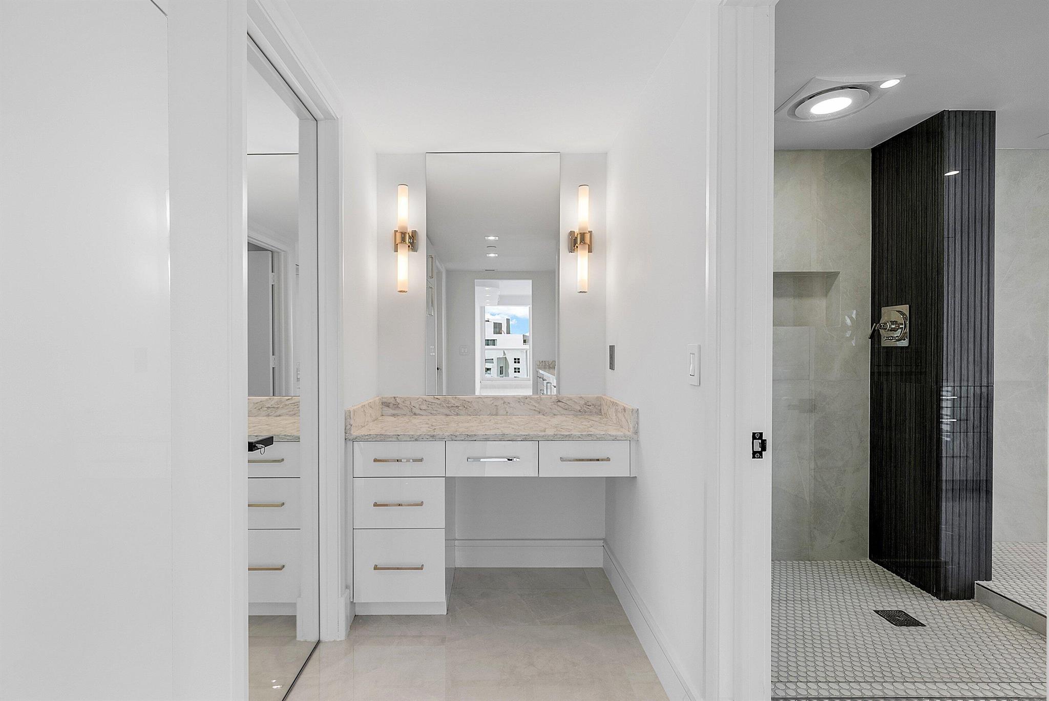 VILLA NOVA - Residential Lease