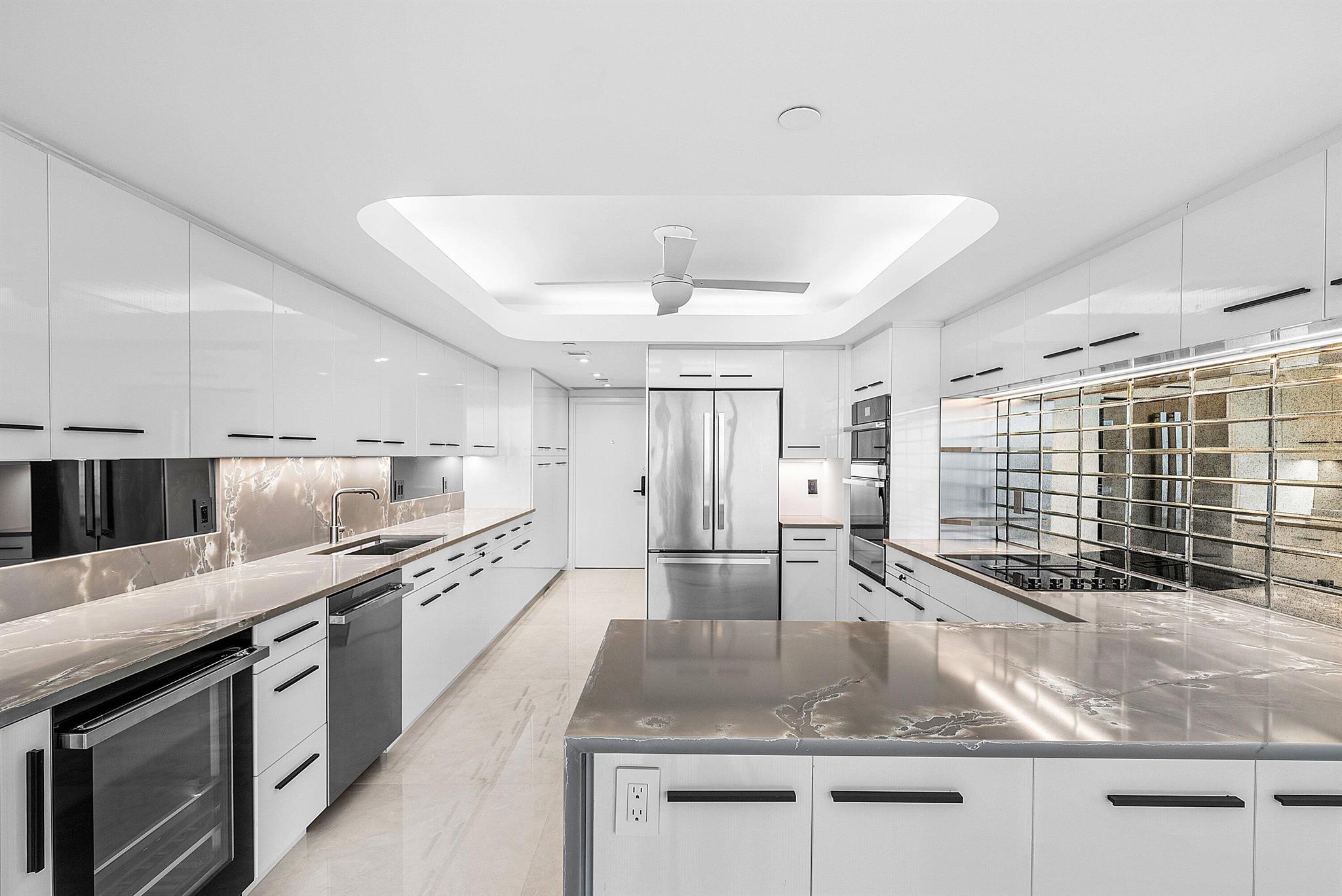 VILLA NOVA - Residential Lease