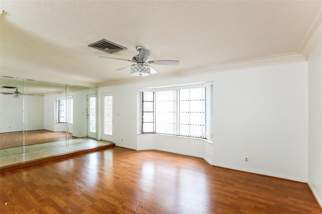 Photo of 11275 NW 37th Court, Coral Springs, FL 33065 (MLS # F10520610)