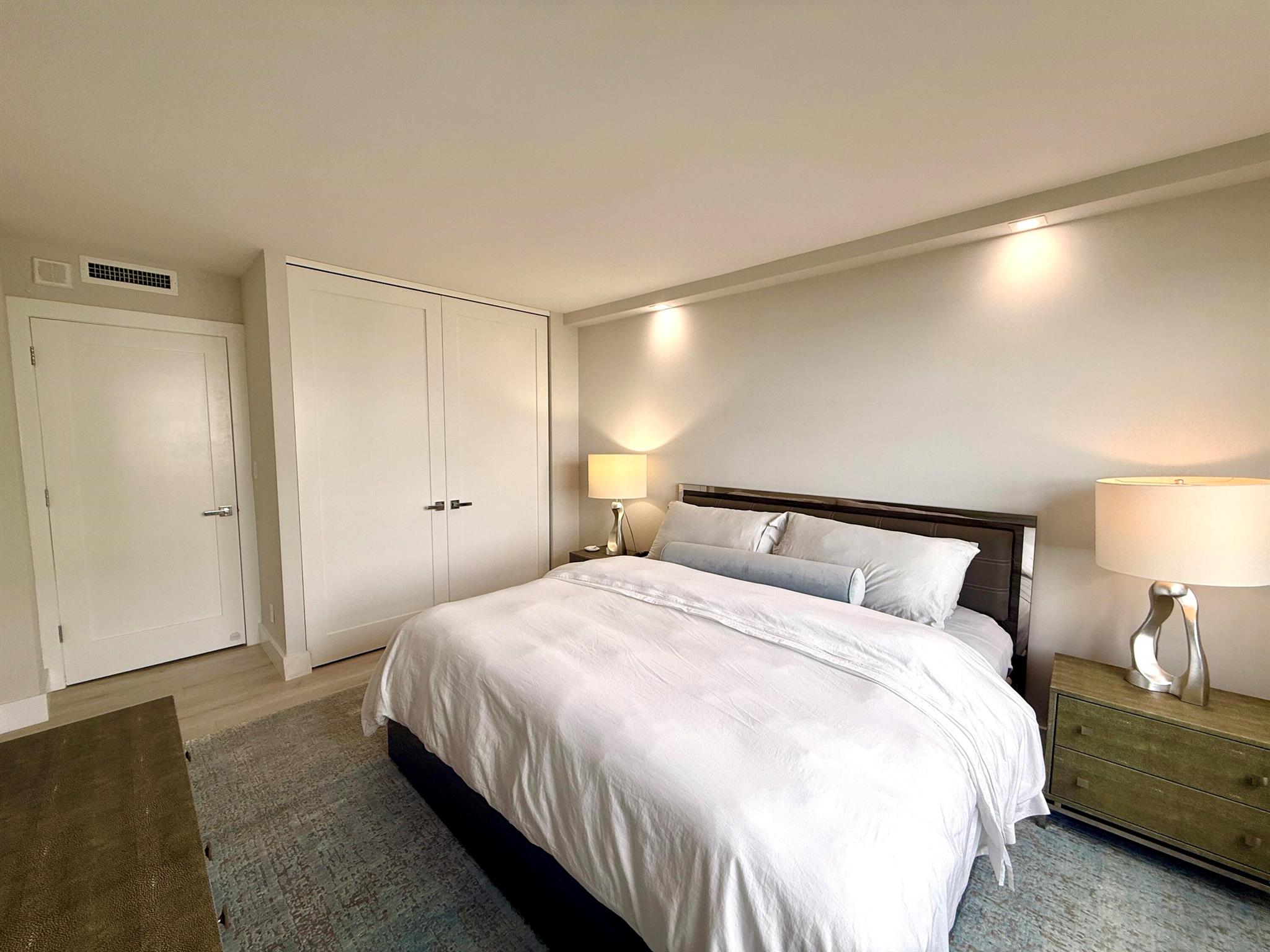 RAPALLO SOUTH CONDO - Residential