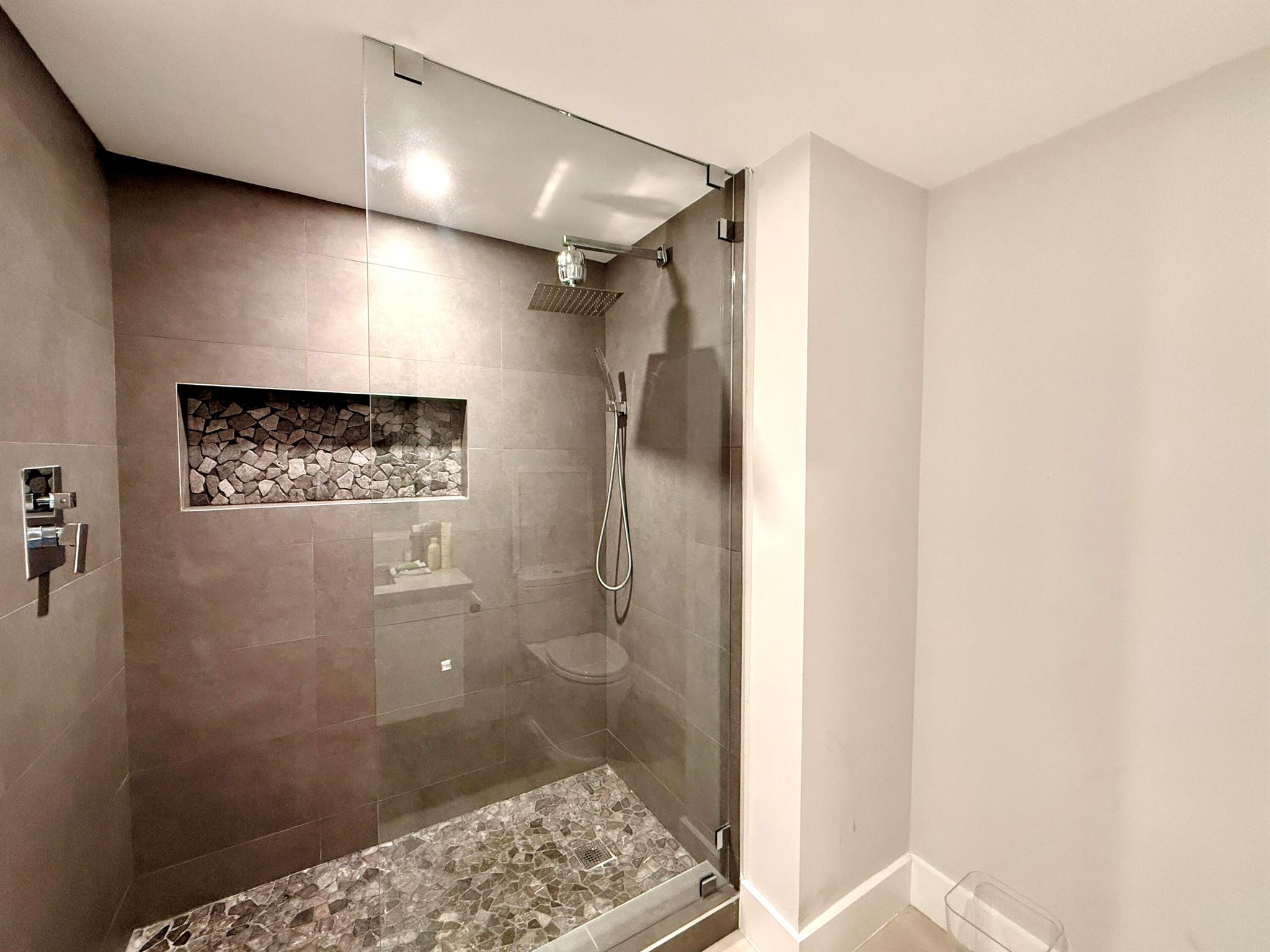 RAPALLO SOUTH CONDO - Residential