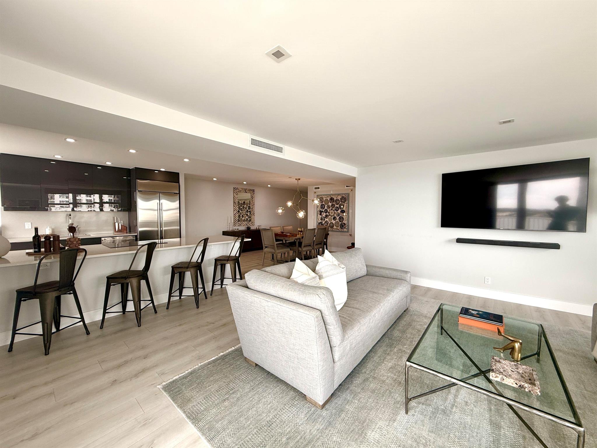 RAPALLO SOUTH CONDO - Residential