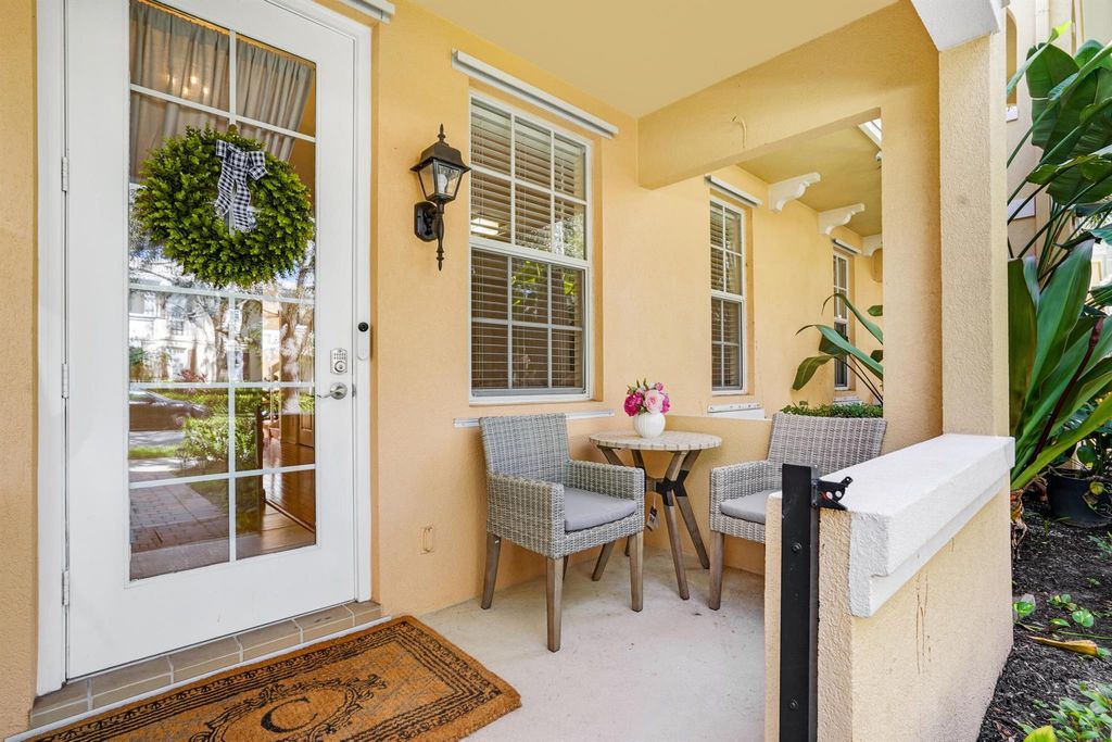 Photo of 4111 Community Drive, Jupiter, FL 33458 (MLS # R10972243)