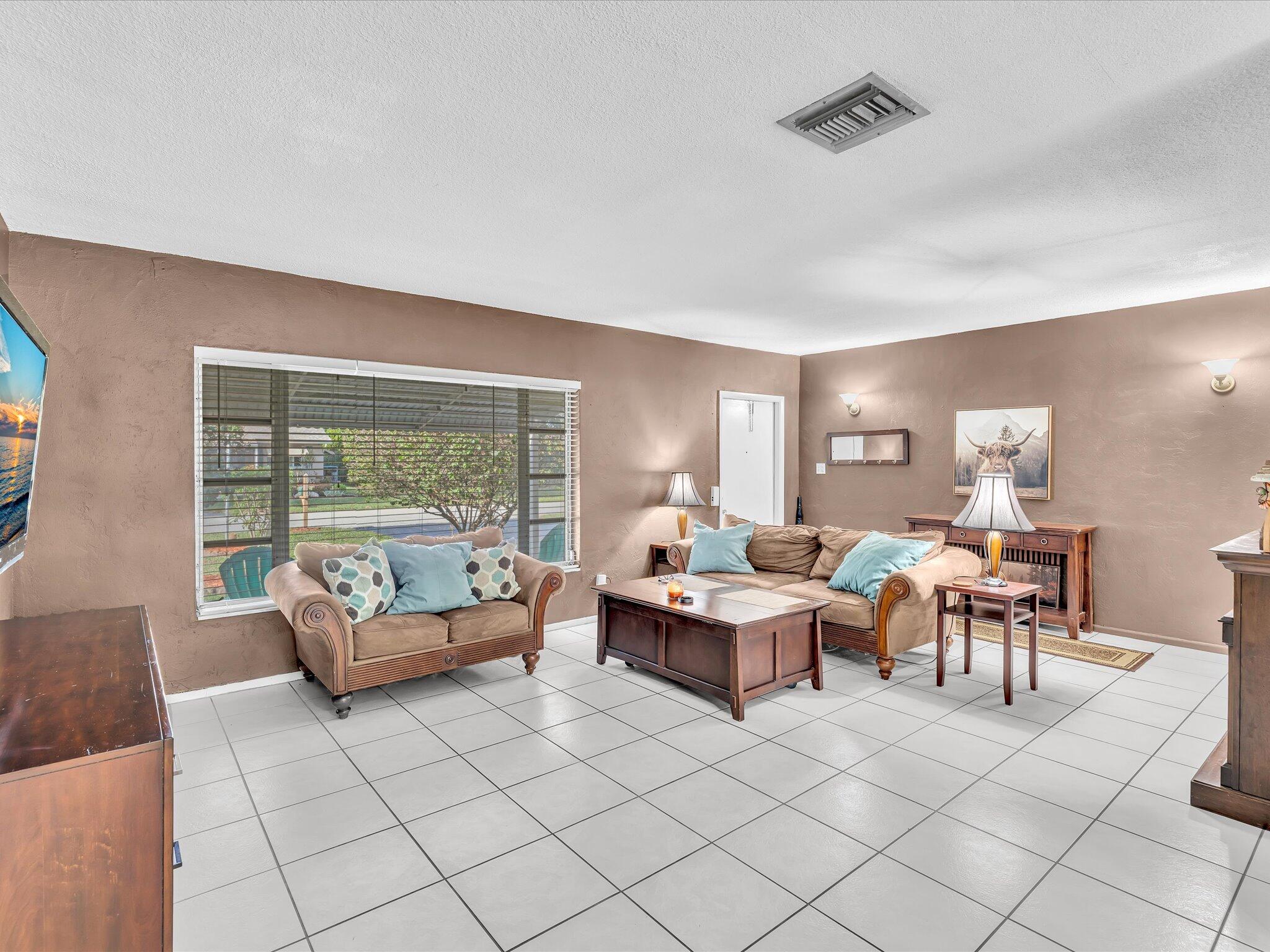 WESTWOOD COMMUNITY 3 - Residential