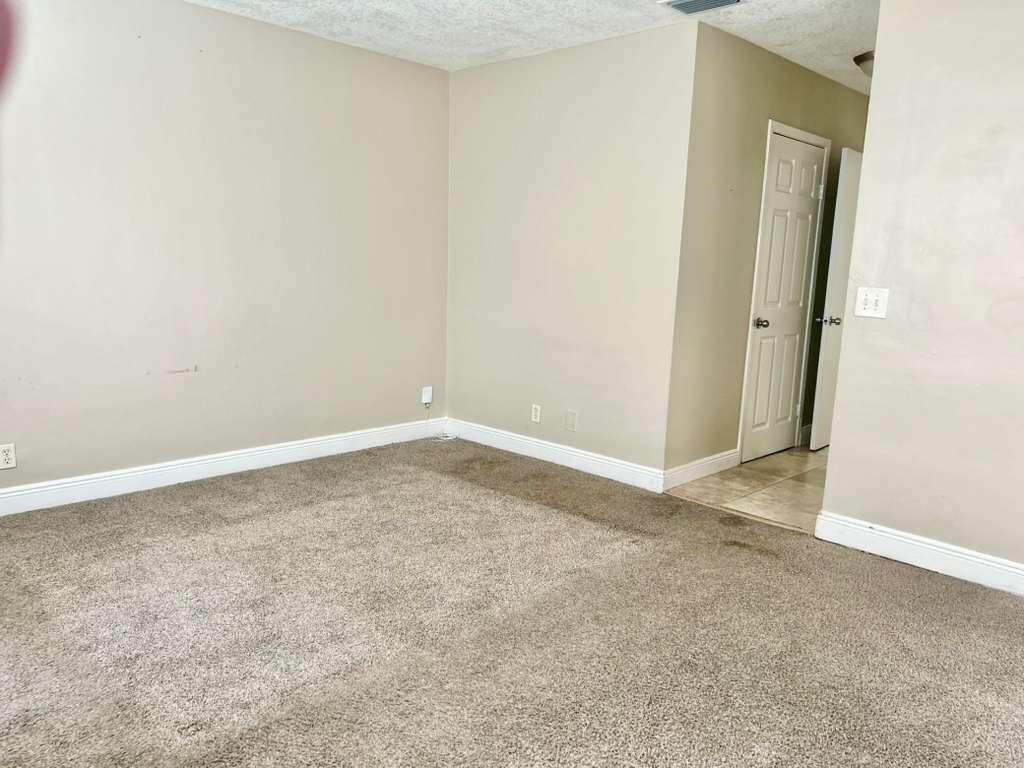 THE DELLS - Residential