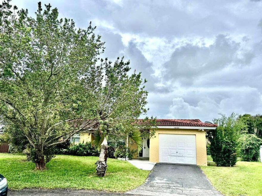 Move-in ready pool home in Coral Springs! This 3-bedroom, 2-bath home offers a functional layout with spacious living areas and great natural light. Enjoy a well-appointed kitchen that flows into the main living space—perfect for everyday living and entertaining. Step outside to your private pool and backyard, ideal for relaxing or hosting guests year-round. With NO HOA, you have the freedom to truly make this home your own. Conveniently located near top-rated schools, parks, shopping, dining, and major roadways. Don't miss this opportunity! It is the buyers and buyers agent responsibility to verify all room measurements, HOA rental restrictions, rental guidelines, lot size and utilities and all data noted on the MLS. Seller has never occupied property, so there are no seller's disclosures. Title Company MUST be: MAINSTAY NATIONAL TITLE.