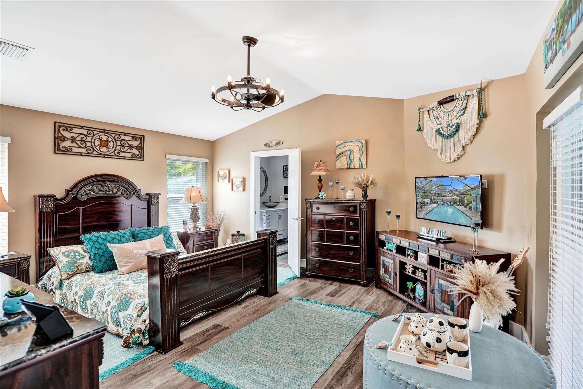 Pine Ridge 112-37 B - Residential