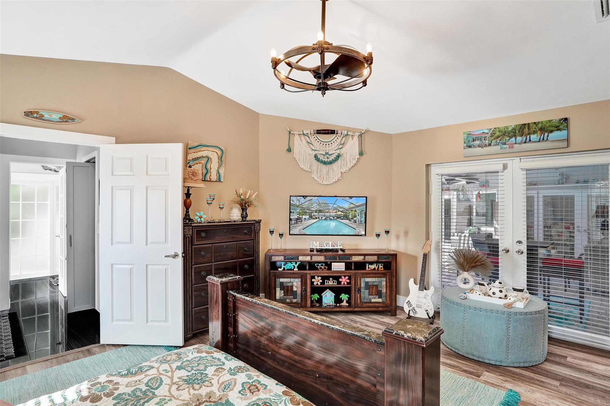 Pine Ridge 112-37 B - Residential