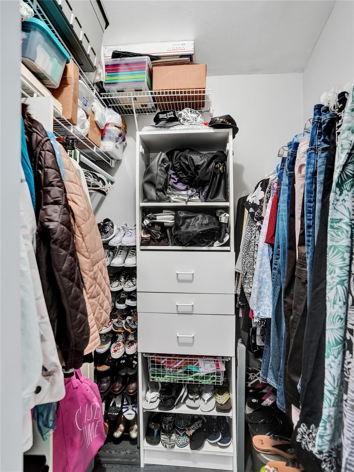 Pine Ridge 112-37 B - Residential