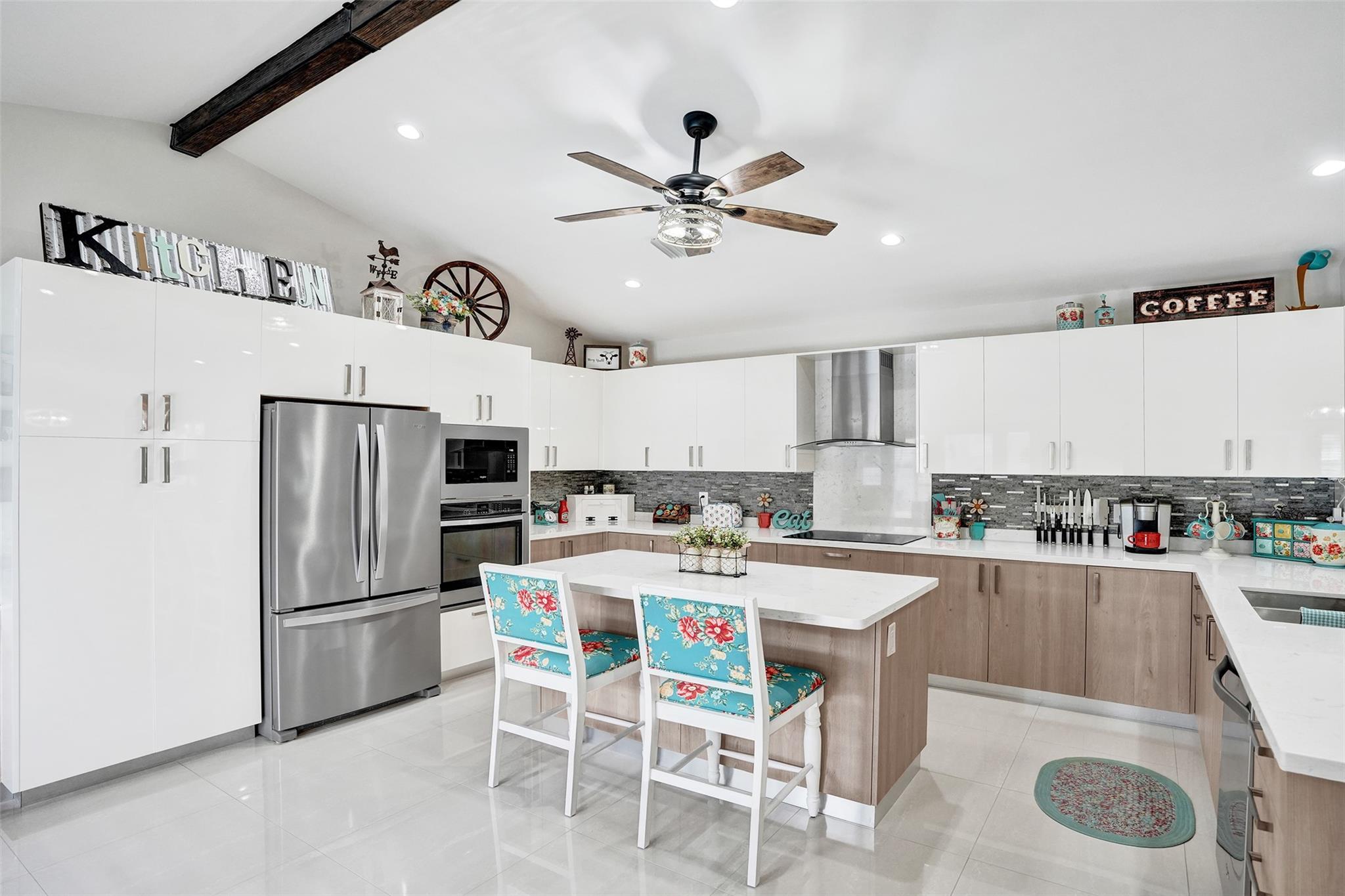 Pine Ridge 112-37 B - Residential