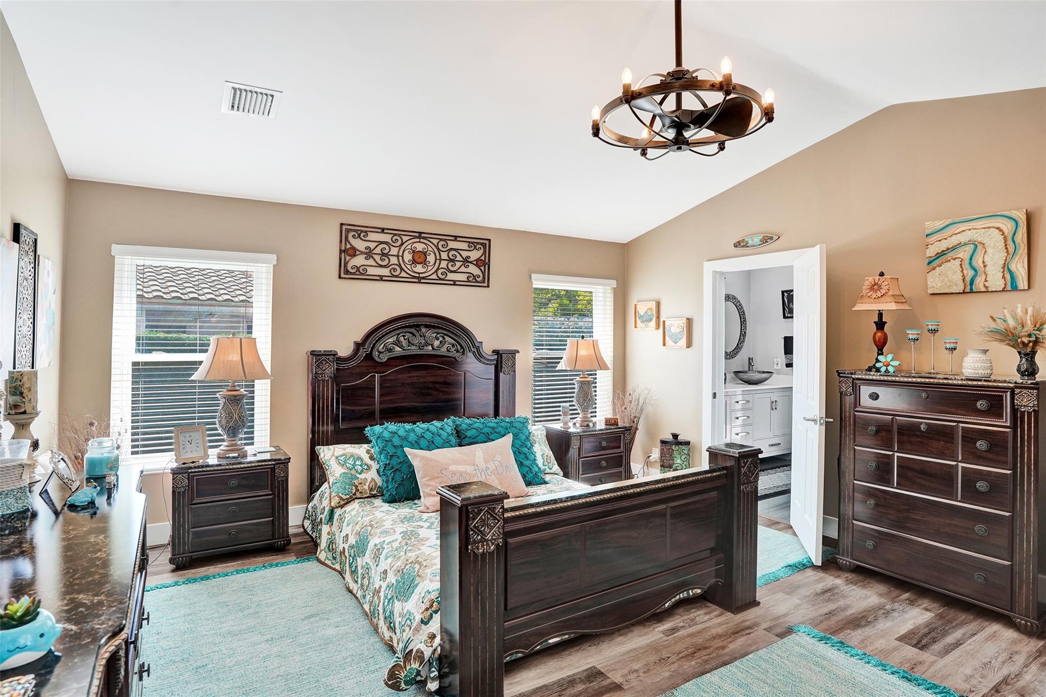 Pine Ridge 112-37 B - Residential