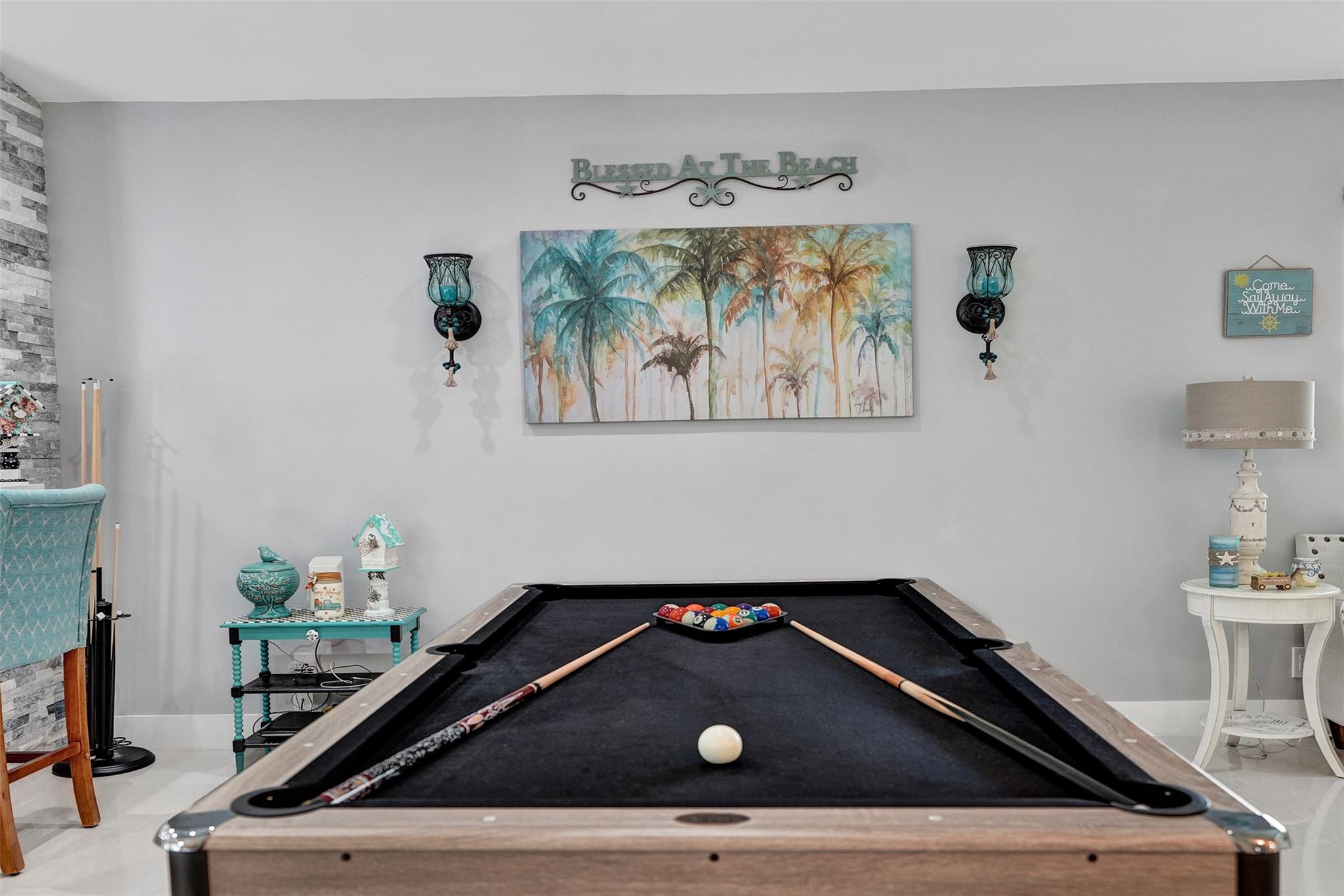 Pine Ridge 112-37 B - Residential