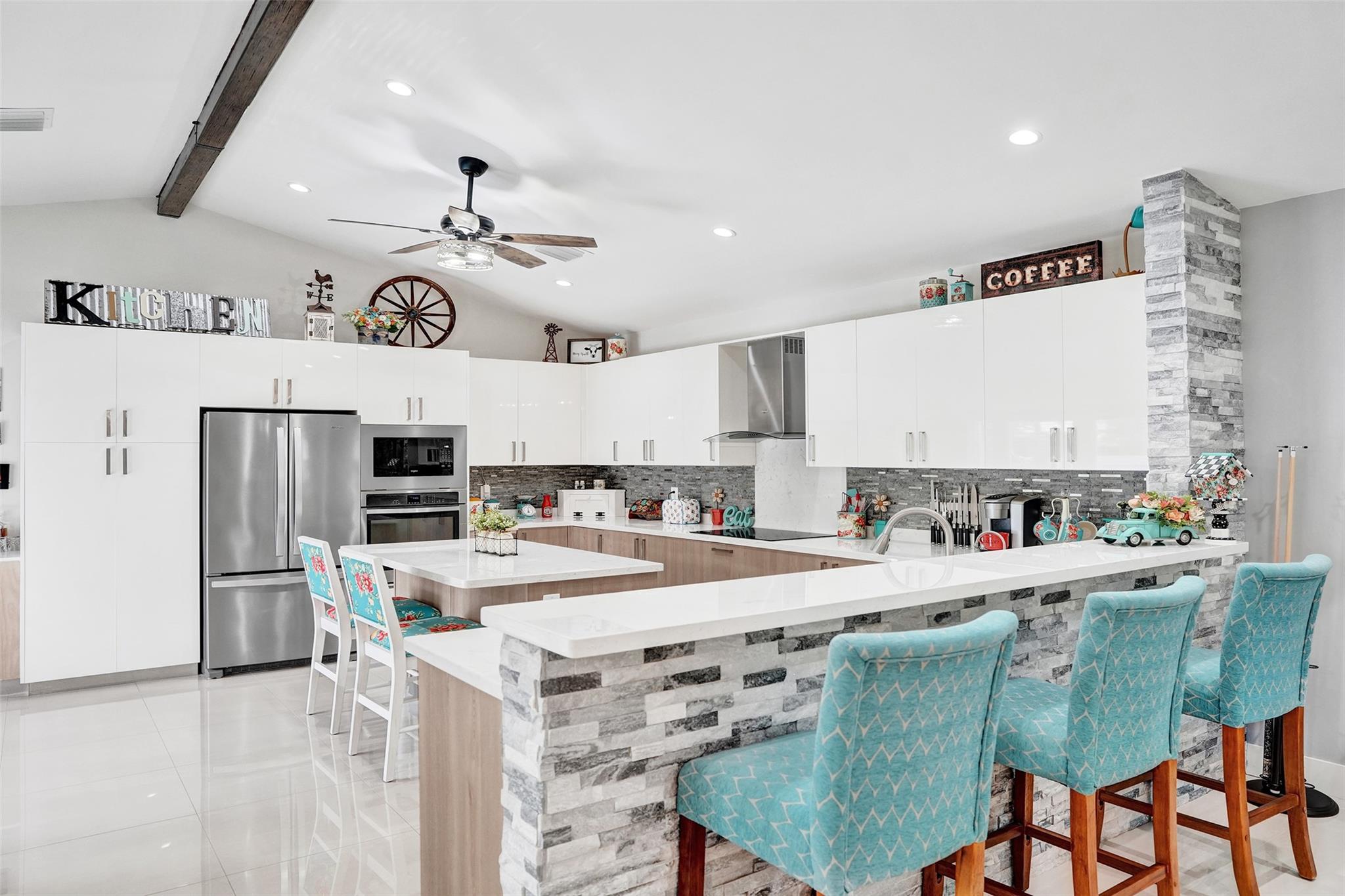 Pine Ridge 112-37 B - Residential