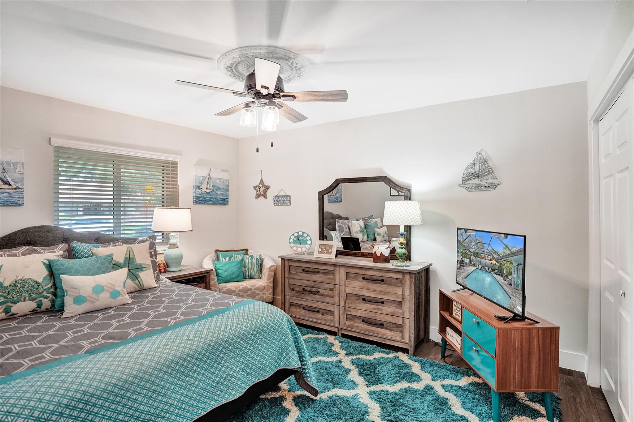 Pine Ridge 112-37 B - Residential