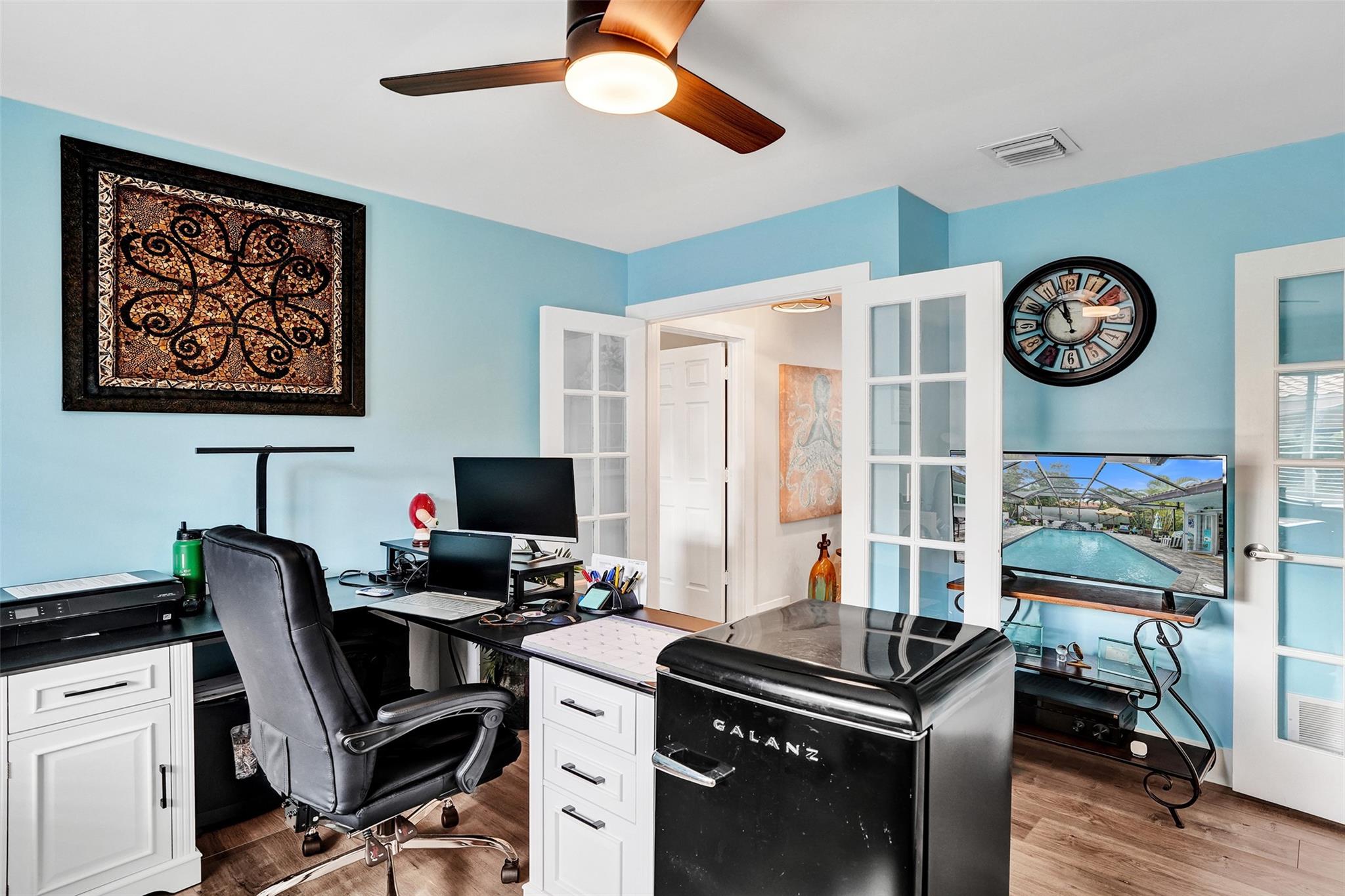 Pine Ridge 112-37 B - Residential