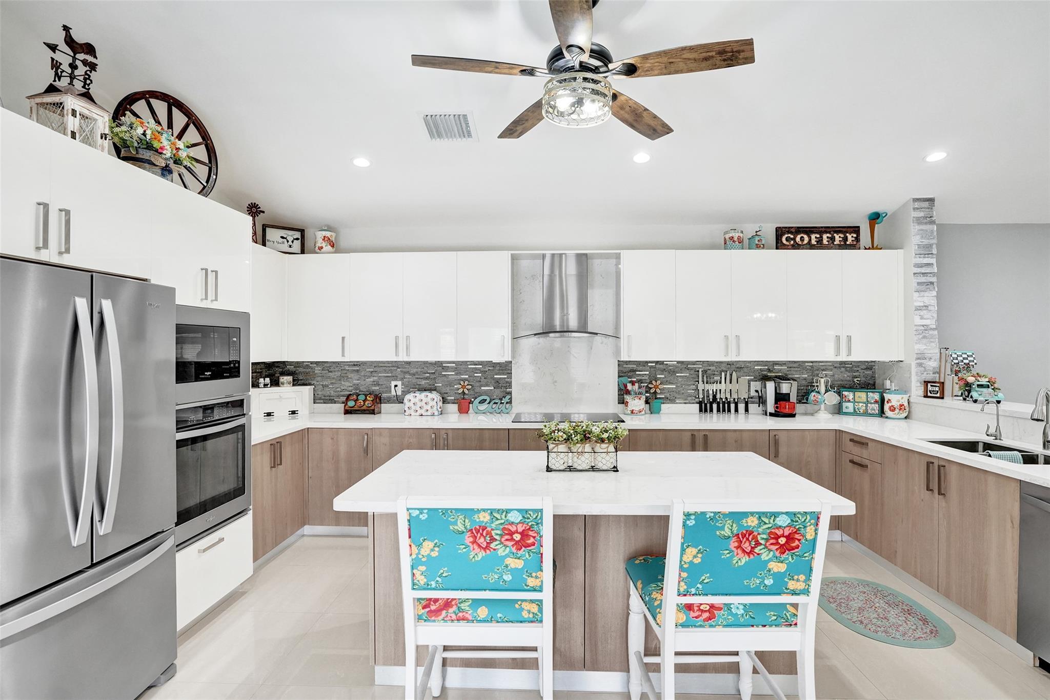 Pine Ridge 112-37 B - Residential