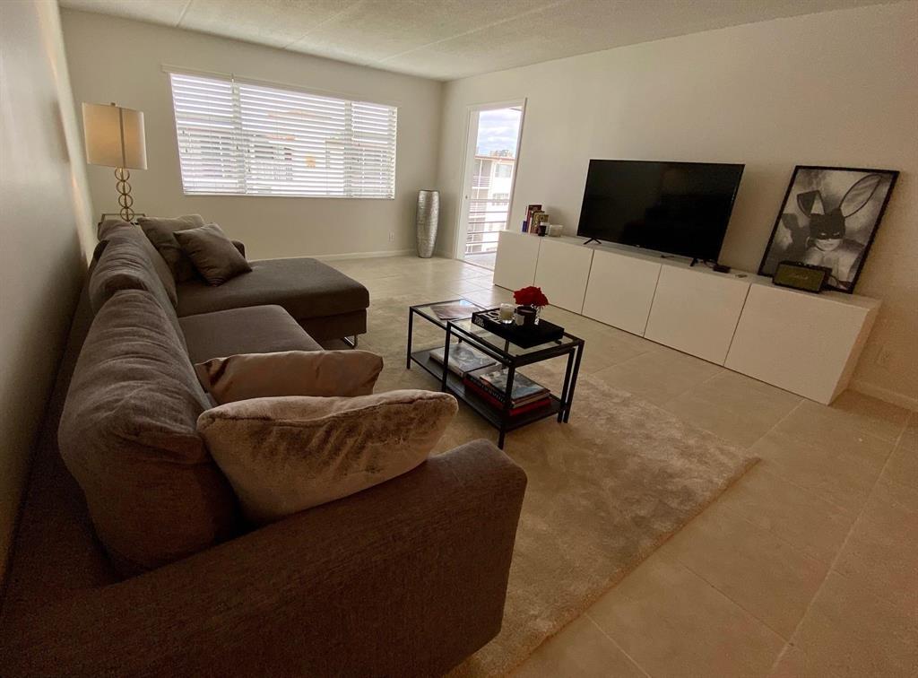 REGENCY SURF & RACQUET CLUB CONDO - Residential Lease