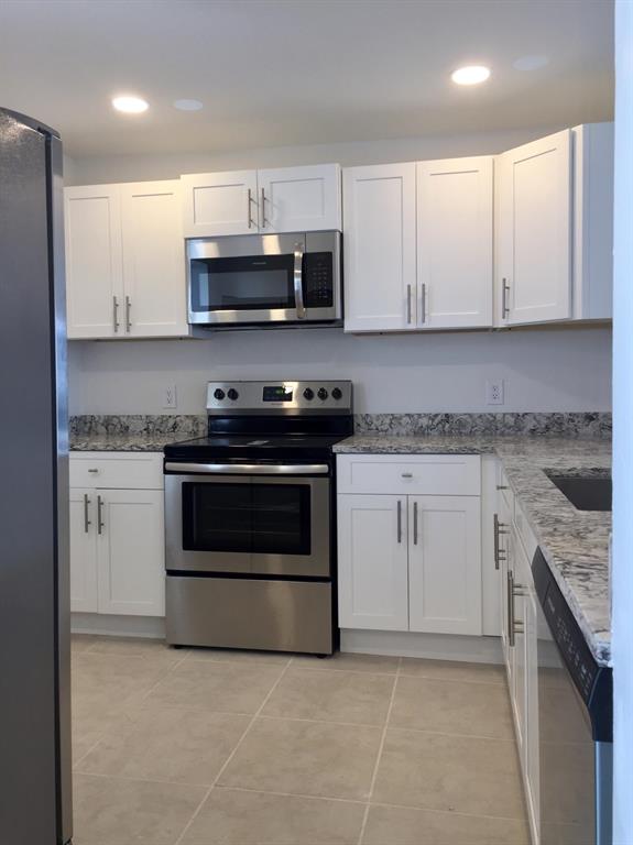 REGENCY SURF & RACQUET CLUB CONDO - Residential Lease