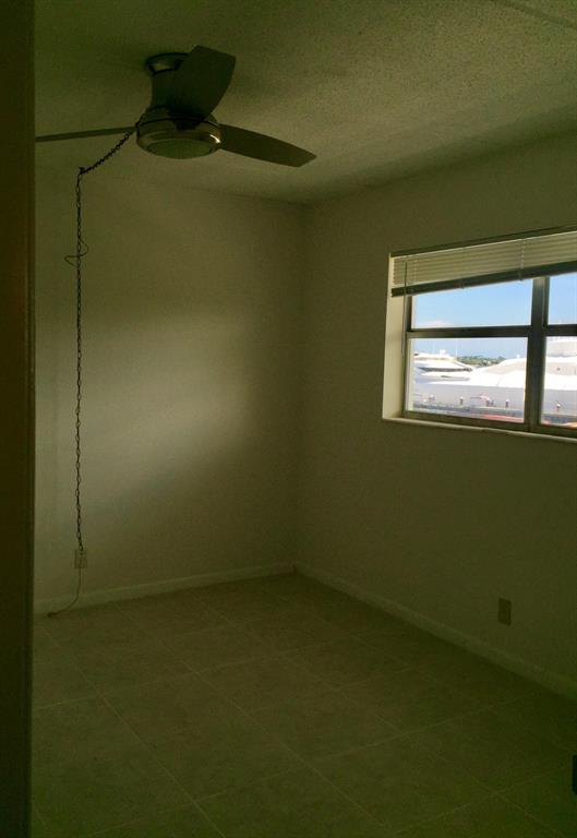 REGENCY SURF & RACQUET CLUB CONDO - Residential Lease